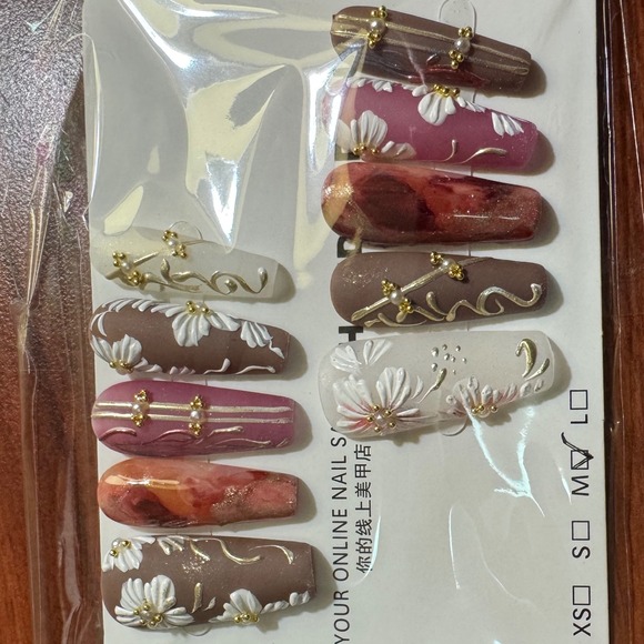 Press on Nails Set Floral Art Brown Pink White False Nail Full Cover Medium - Picture 1 of 1